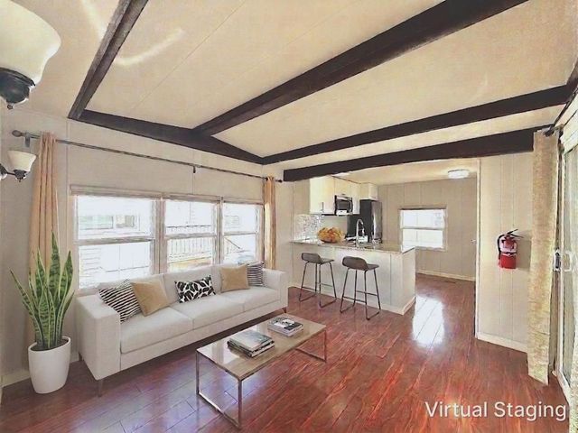 1700 El Camino Real, South San Francisco, CA 94080