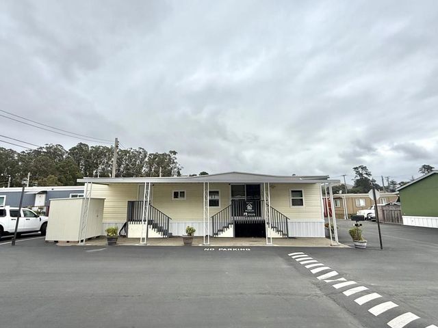 1700 El Camino Real, South San Francisco, CA 94080