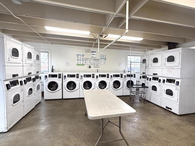 1700 El Camino Real, South San Francisco, CA 94080