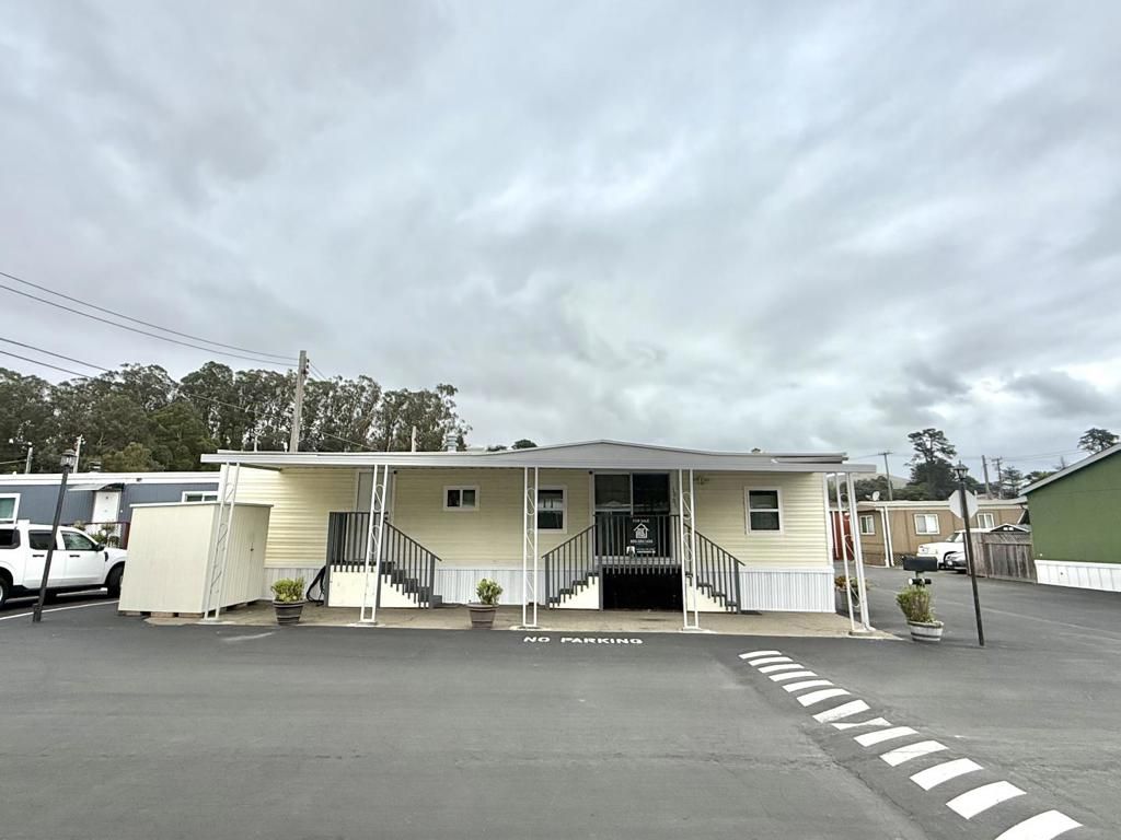 1700 El Camino Real, South San Francisco, CA 94080