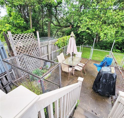 3736 Liberty Ave, Bloomfield, PA 15201
