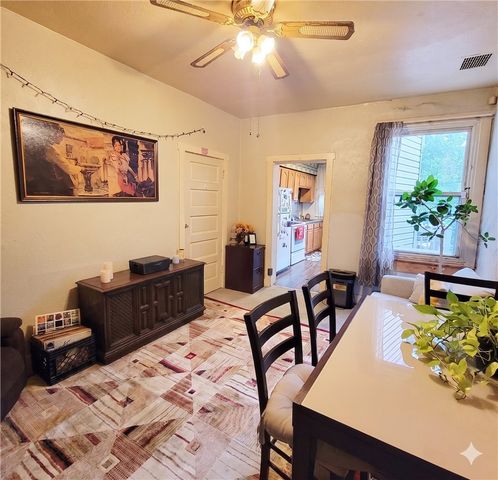 3736 Liberty Ave, Bloomfield, PA 15201