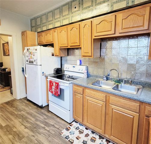 3736 Liberty Ave, Bloomfield, PA 15201