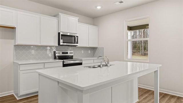 189 Melrose Court, Jefferson, GA 30549