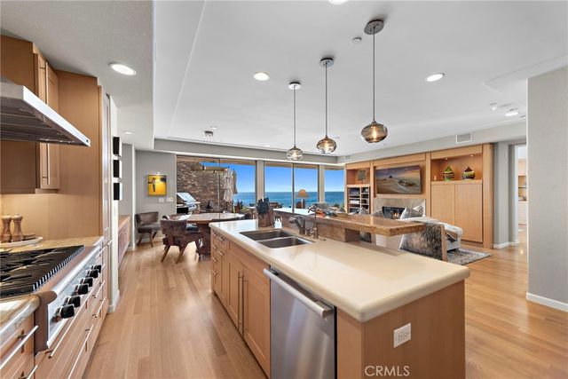 1603 S Coast Hwy F, Laguna Beach, CA 92651