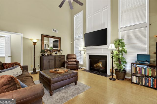 4229 Pentworth Lane NW, Kennesaw, GA 30144