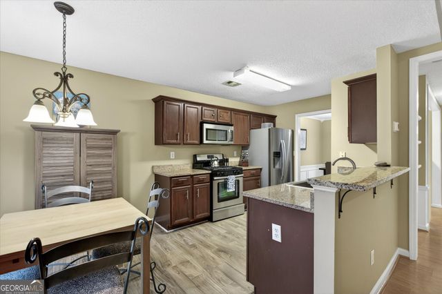 4229 Pentworth Lane NW, Kennesaw, GA 30144