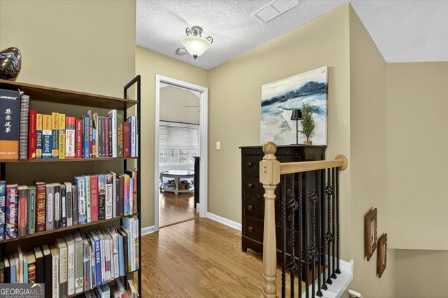 4229 Pentworth Lane NW, Kennesaw, GA 30144