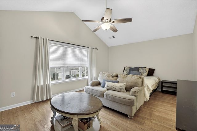 4229 Pentworth Lane NW, Kennesaw, GA 30144