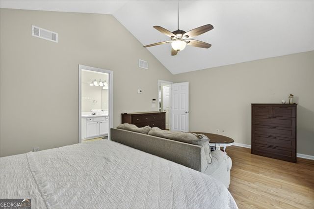 4229 Pentworth Lane NW, Kennesaw, GA 30144