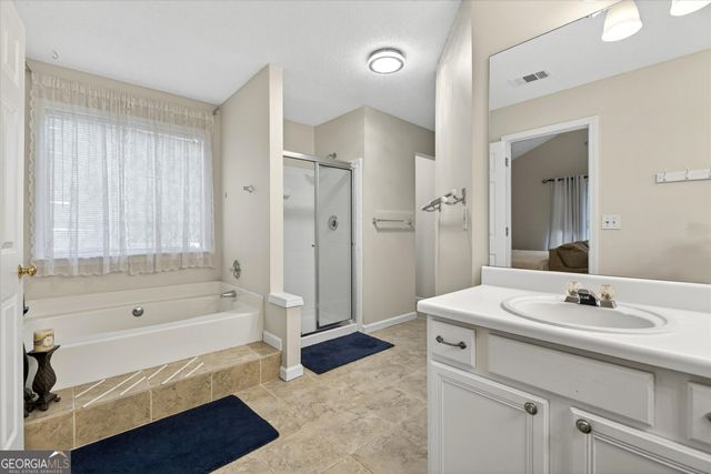 4229 Pentworth Lane NW, Kennesaw, GA 30144