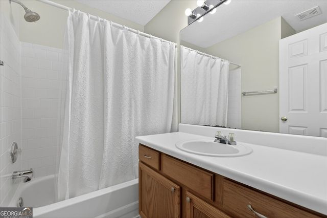 4229 Pentworth Lane NW, Kennesaw, GA 30144