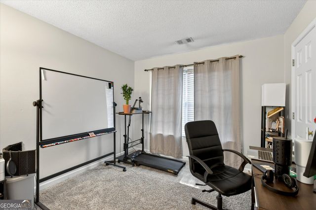 4229 Pentworth Lane NW, Kennesaw, GA 30144