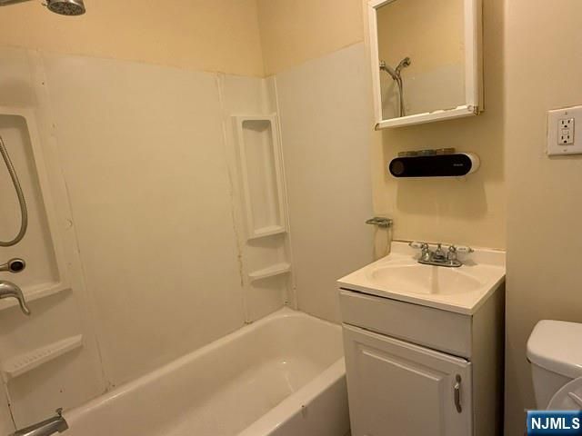 413 Frank E Rodgers Boulevard 2, Harrison, NJ 07029