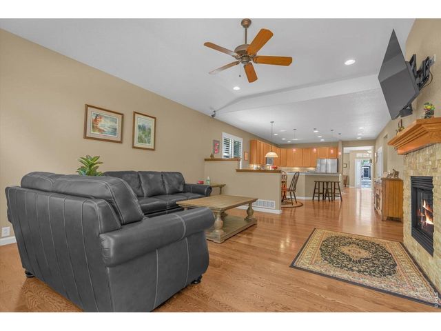 4508 Bella Vista Dr, Longmont, CO 80503