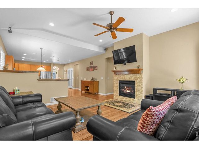 4508 Bella Vista Dr, Longmont, CO 80503