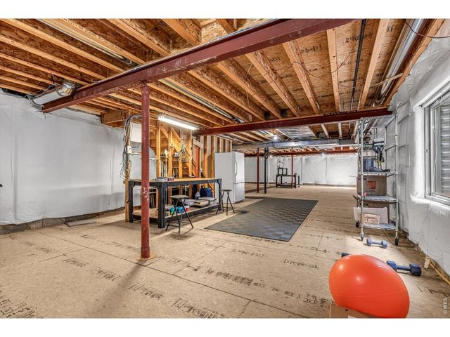 4508 Bella Vista Dr, Longmont, CO 80503