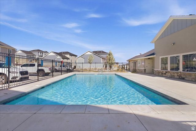 14424 S OAKFIELD WAY, Herriman, UT 84096