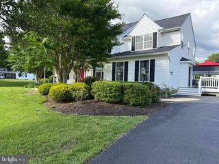 9193 CRESCENT LN, La Plata, MD 20646