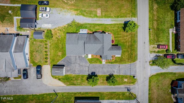 133 Sunrise Drive, Elizabethton, TN 37643