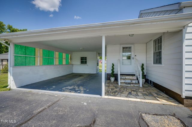 133 Sunrise Drive, Elizabethton, TN 37643