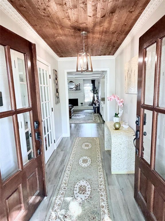 7146 Bayou Forest Drive, Houston, TX 77088