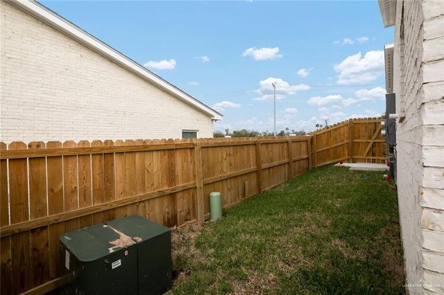 100 San Jose Drive 4, Mission, TX 78572