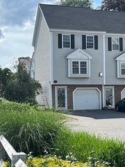 1021 Middlesex Street 1, Lowell, MA 01852