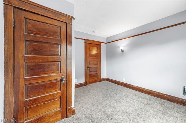 1584 E 94th Street, Cleveland, OH 44106