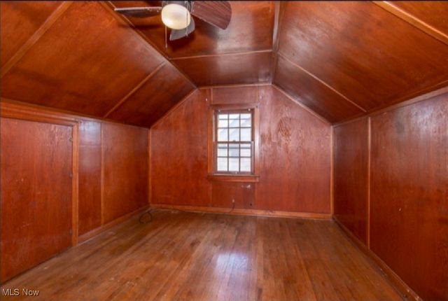 3575 Grosvenor Road, Cleveland Heights, OH 44118