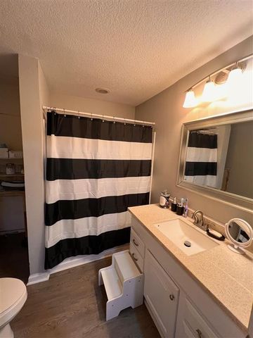 3909 Auburn Street, Lake Charles, LA 70607