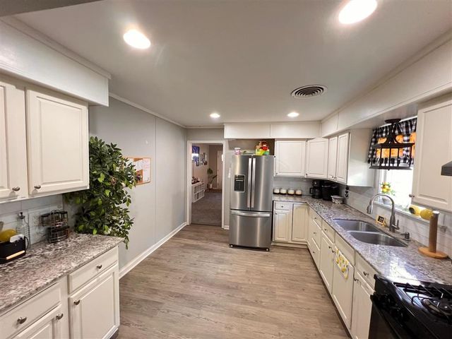 3909 Auburn Street, Lake Charles, LA 70607