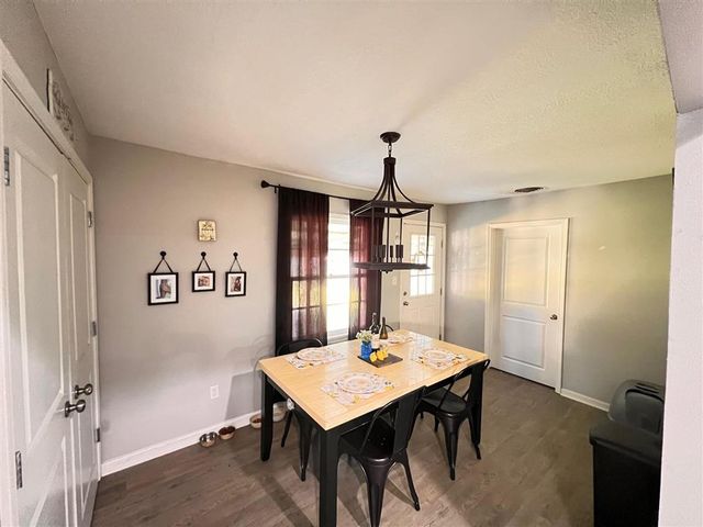 3909 Auburn Street, Lake Charles, LA 70607