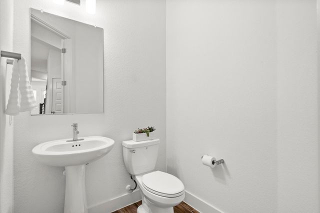 206 Olivia DR 120, Austin, TX 78738