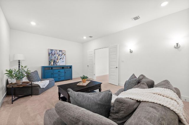 206 Olivia DR 120, Austin, TX 78738