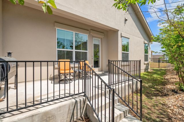 206 Olivia DR 120, Austin, TX 78738