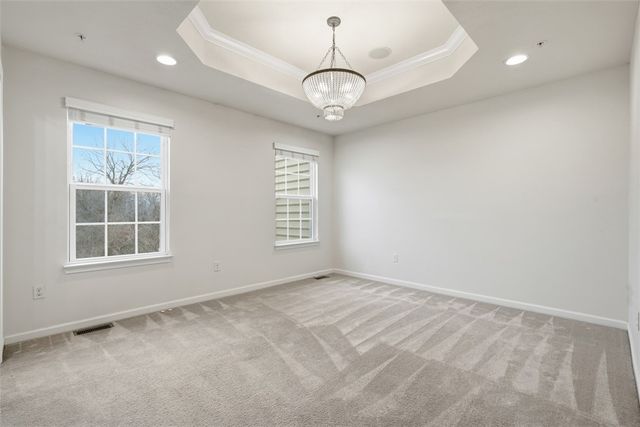 1204 Pointe View Dr, Adams Twp, PA 16046