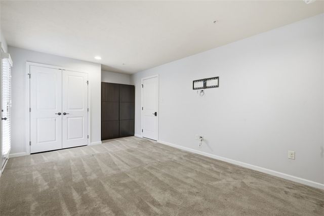 1204 Pointe View Dr, Adams Twp, PA 16046