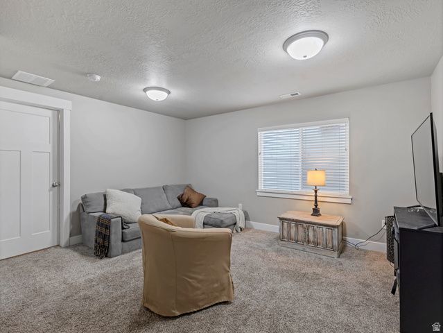 783 E NEWFIELD DR, Sandy, UT 84094