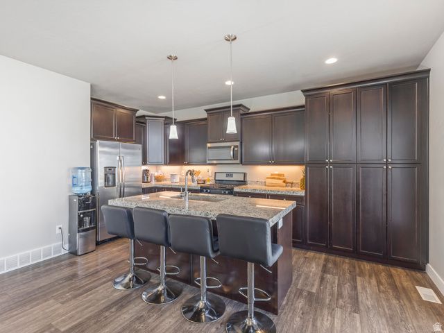 783 E NEWFIELD DR, Sandy, UT 84094