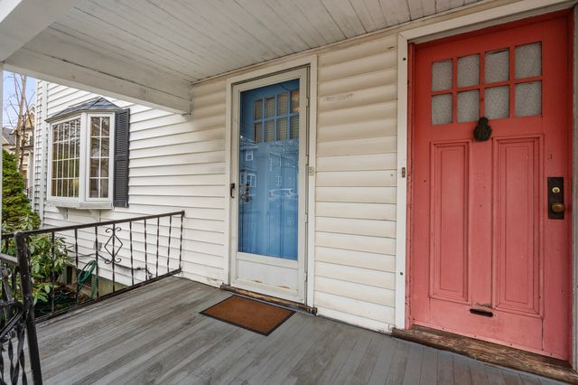 15 Loveland St 15, Brookline, MA 02445