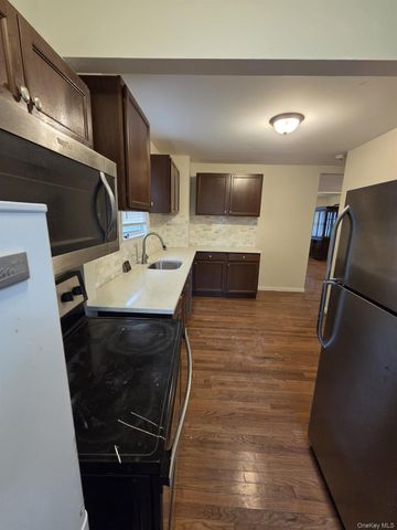 10 N 15th Street, Wyandanch, NY 11798