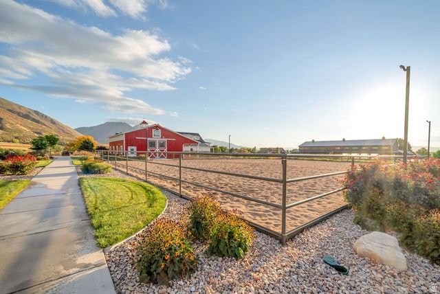 748 E SIERRA VIEW DR, Mapleton, UT 84664