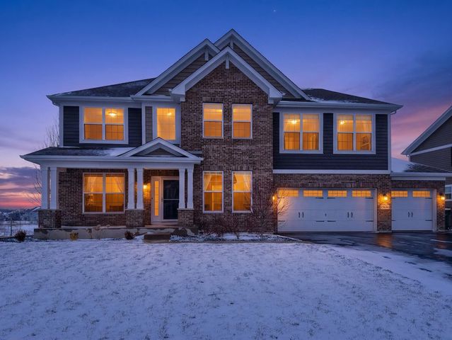 13836 Amelia Drive, Lemont, IL 60439