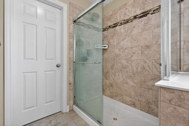 13836 Amelia Drive, Lemont, IL 60439