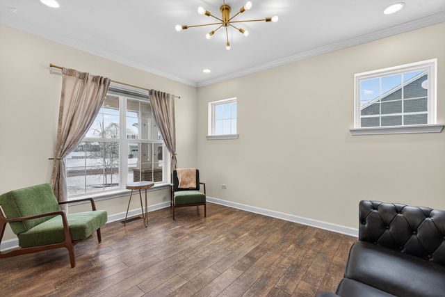 13836 Amelia Drive, Lemont, IL 60439