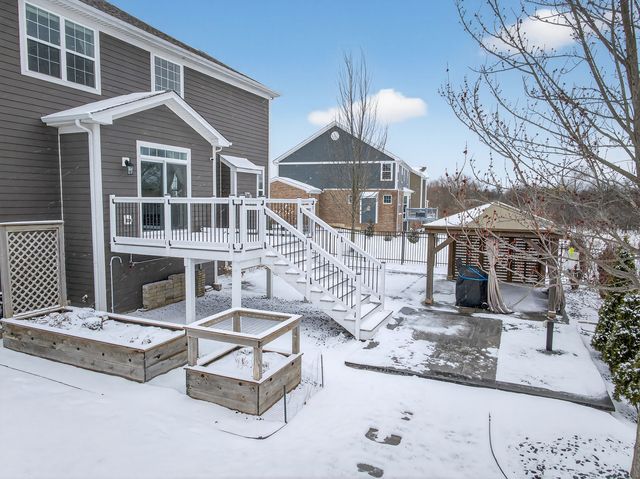 13836 Amelia Drive, Lemont, IL 60439