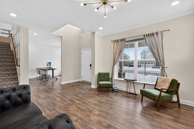 13836 Amelia Drive, Lemont, IL 60439