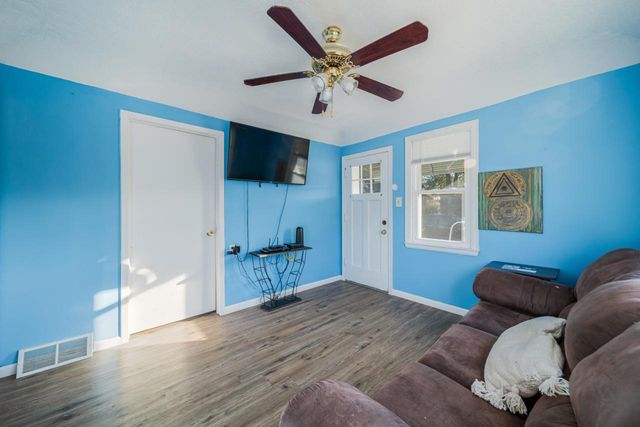 2004 S 16th STREET, Sheboygan, WI 53081