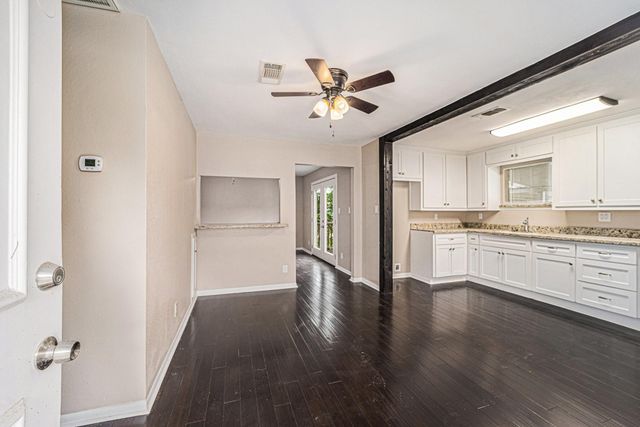 6400 Stillman Street, Houston, TX 77007